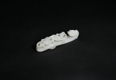 A Fine White Jade Belt Hook with Dragon Head and Chilong DesignQing Dynasty, 18th–19th Century