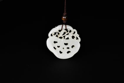 A White Jade Openwork Pendant Carved as Litchi Branches, Qing Dynasty (18th–19th Century)