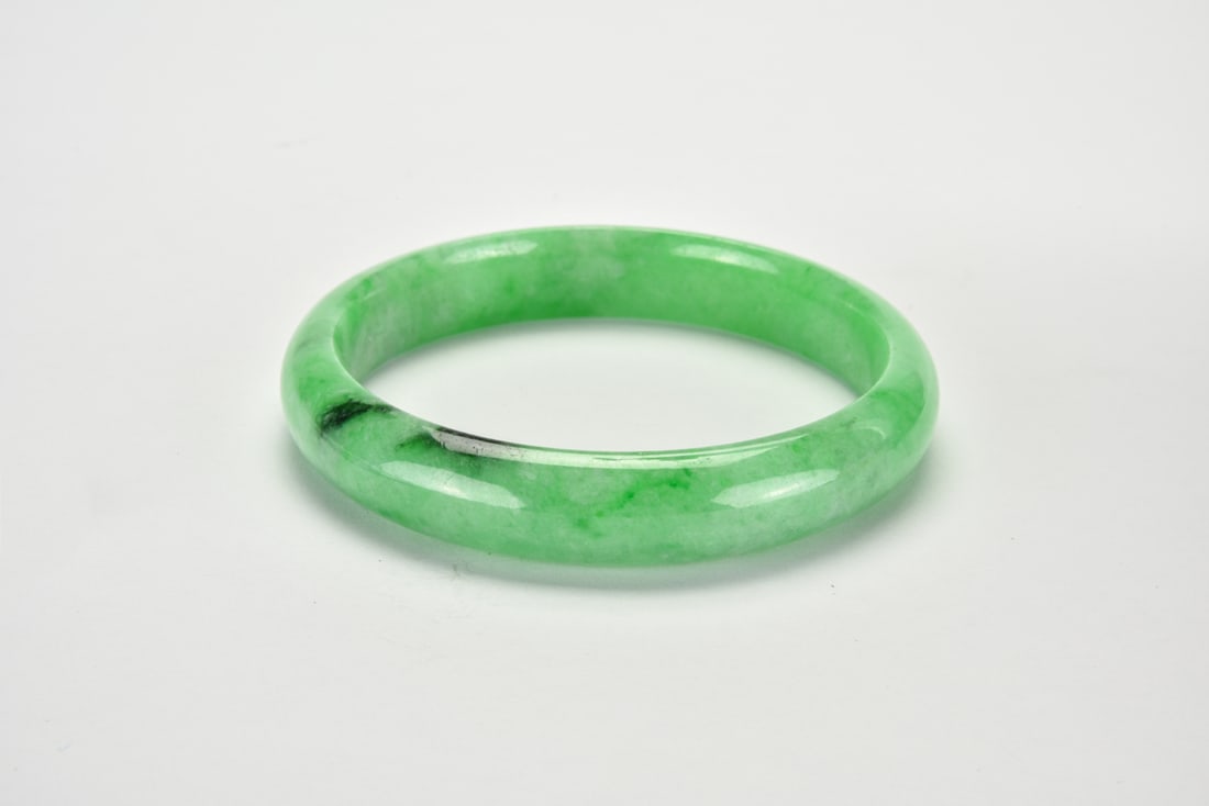A Green Jadeite Bangle - 5