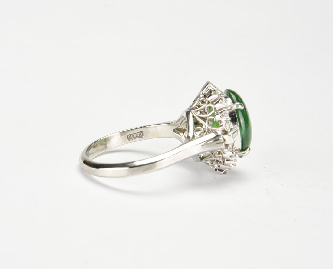 A Jadeite Cabochon and Diamond Ring - 6