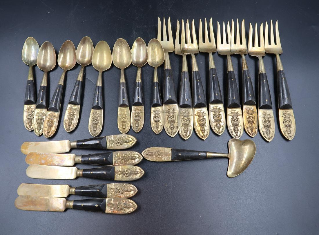 Antique (22) Siam flatware: [6.5in.](22 pieces of flatware - brass)