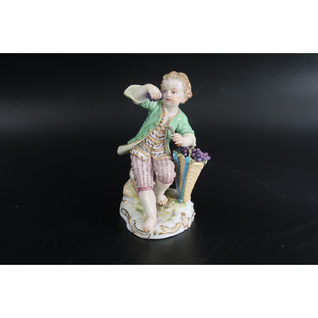 Meissen German Porcelain young Boy in Vineyards: Excellent condition 4.5"/2"/2.5"