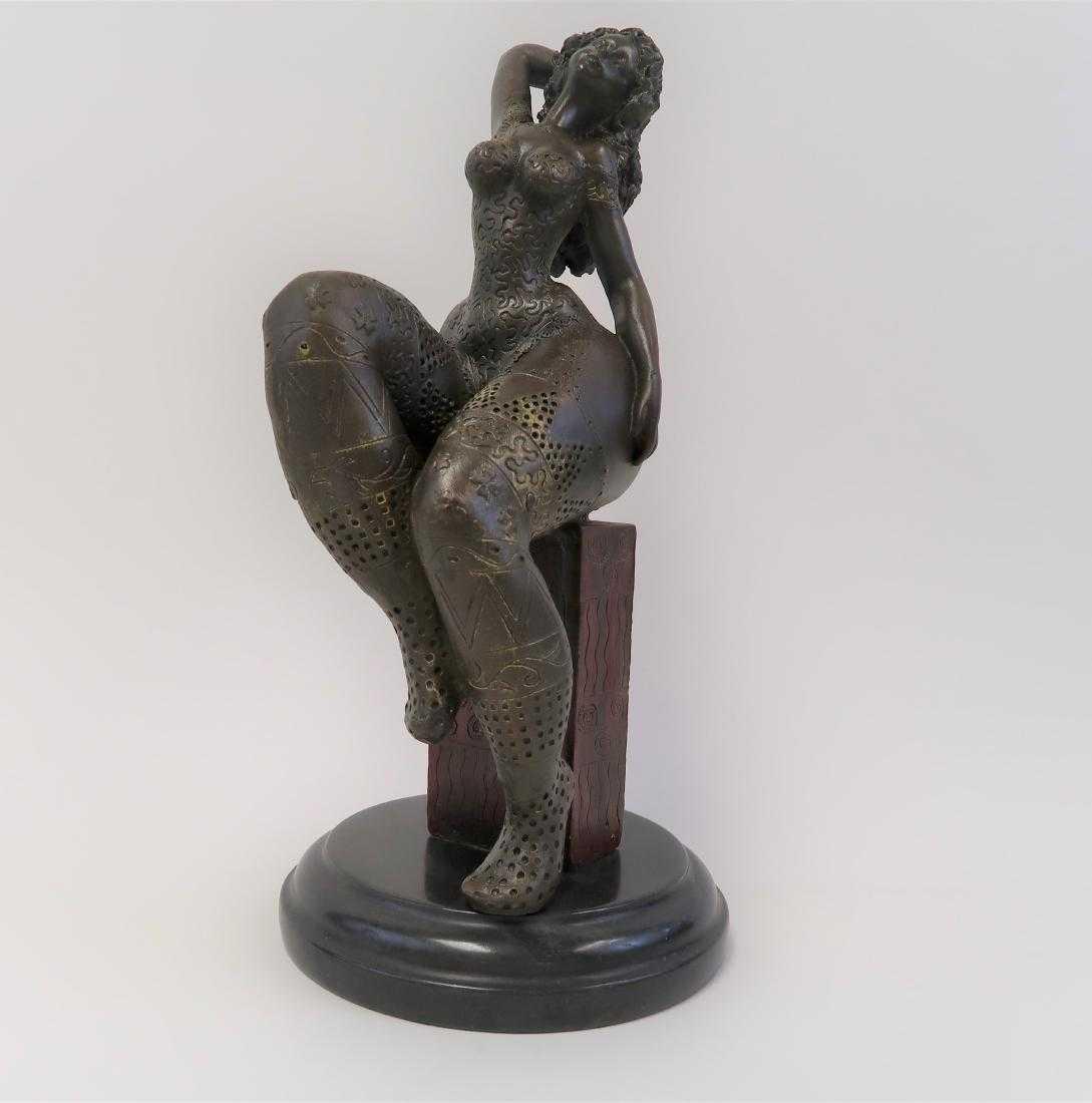 Bronze Roelna Vintage granite base. (1 of 5)