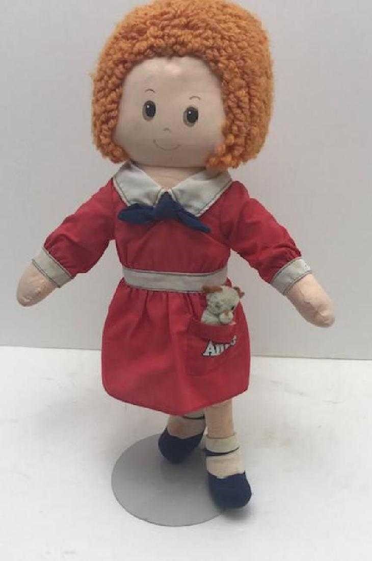 Vintage Annie Doll with Dog Sandy Knickerbocker (1 of 3)