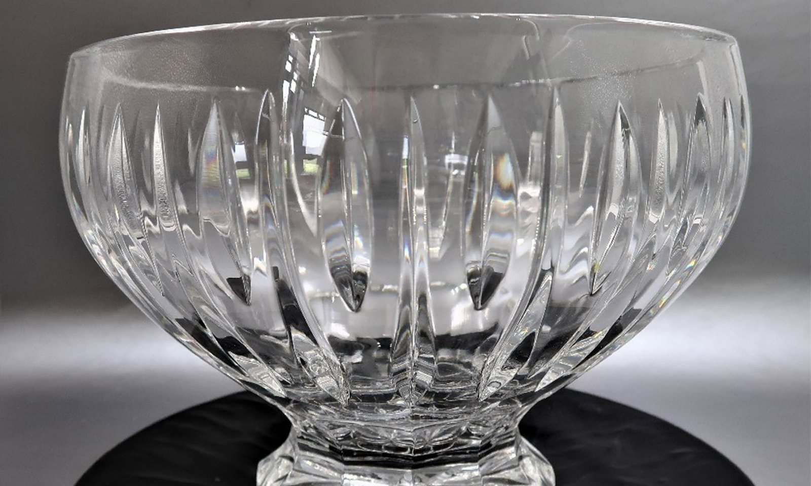 Waterford fluted crystal Bowl Heavy Led Crystal: size: 9 1/4" X 6 3/4