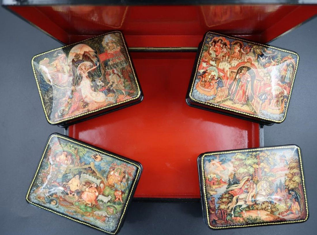 5 Boxes Russian Lacquer boxes Vintage (1 of 3)