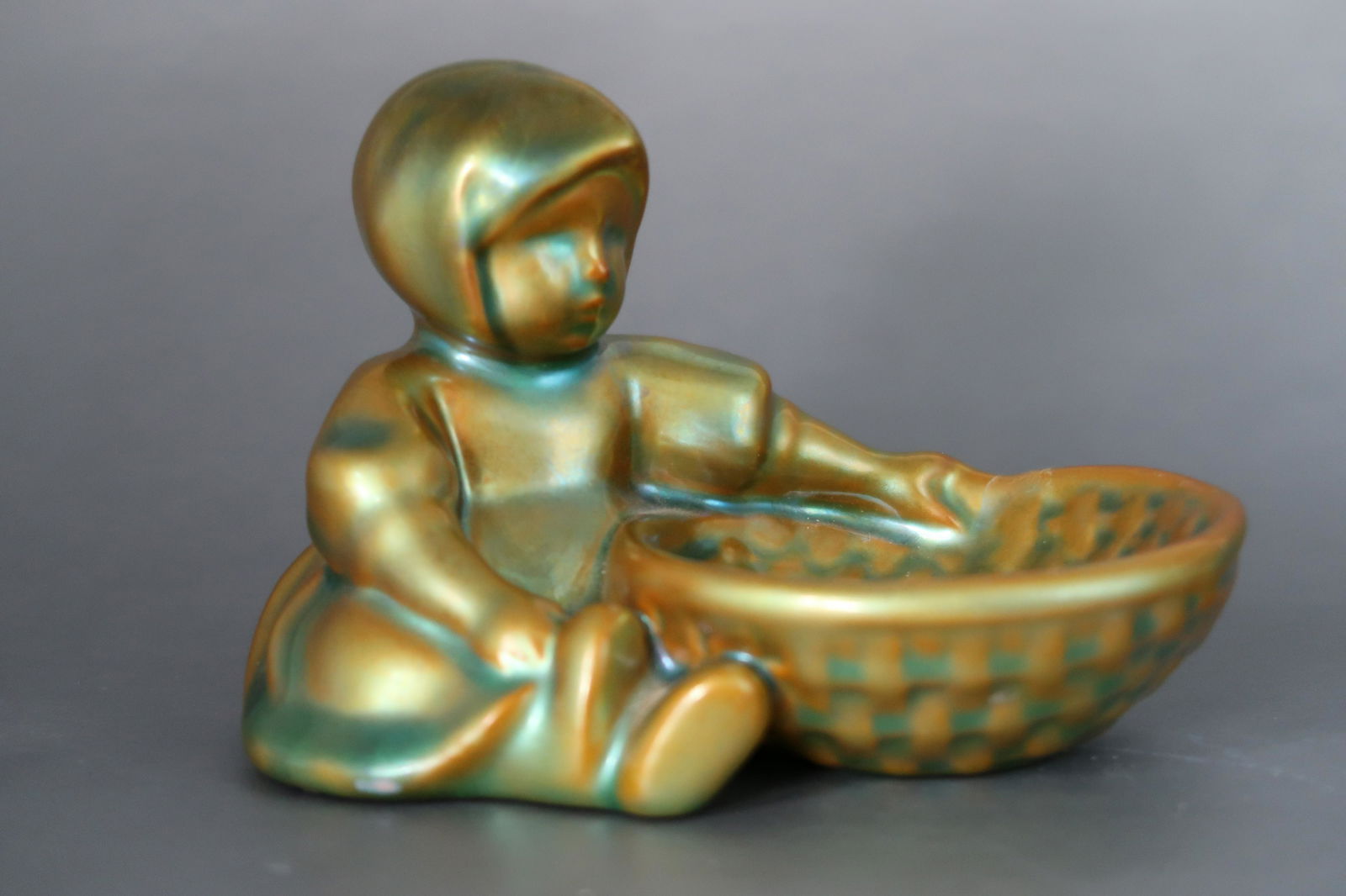 Zsolnay Eosin Hungary Porcelain My little Girl: Zsolnay Eosin Hungary Porcelain My little Girl