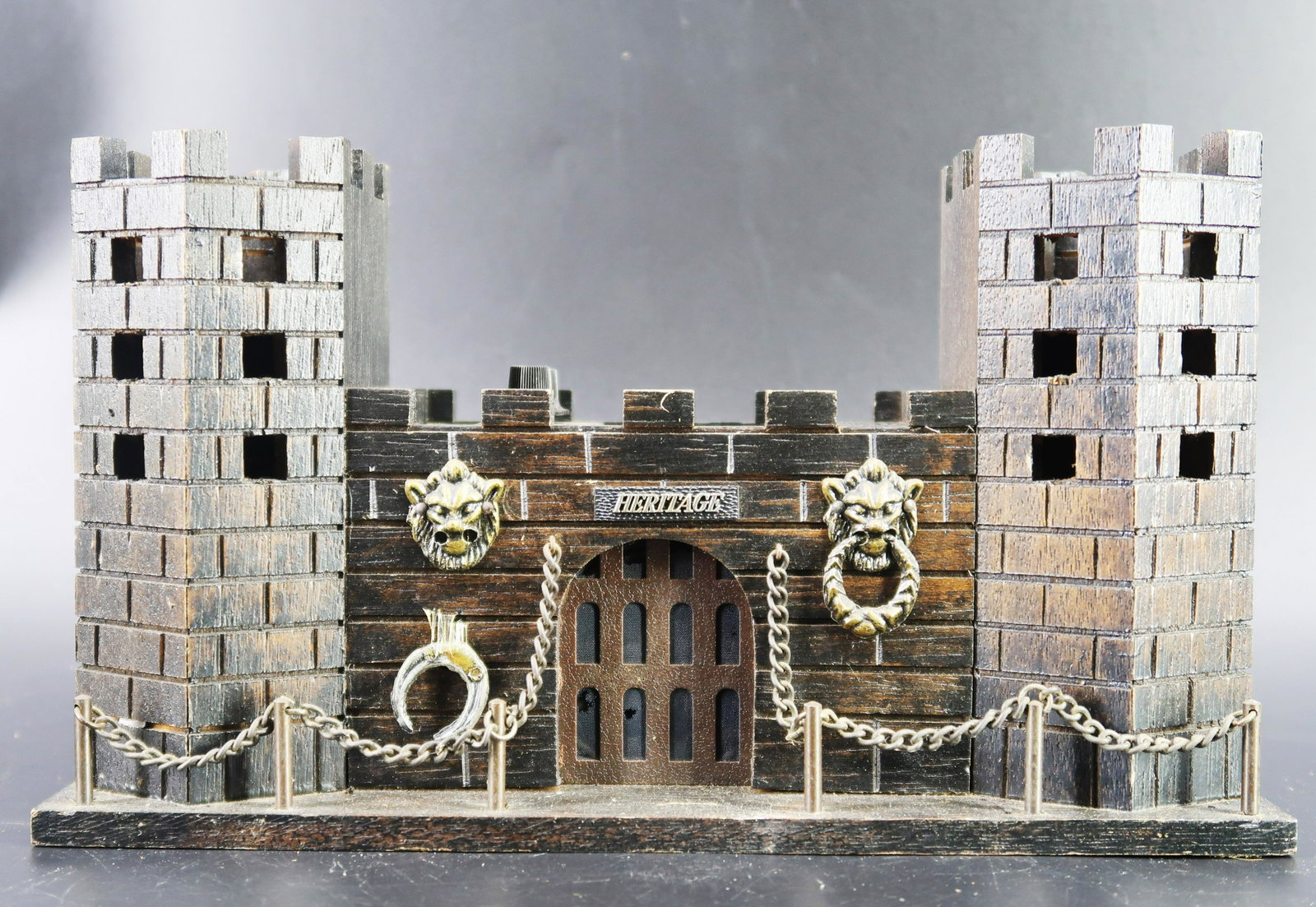 Heritage Wood Castle Radio: Collectible souveners, size: 10 1/2" x 6" x 4"