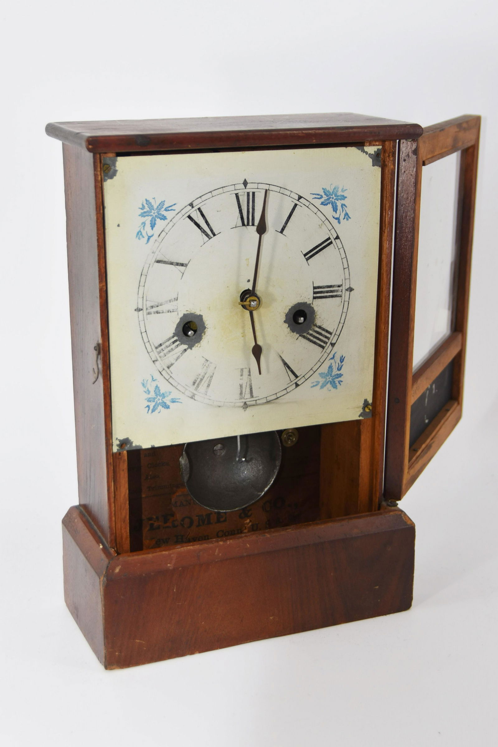Antique Mantle Clock (1 of 4)