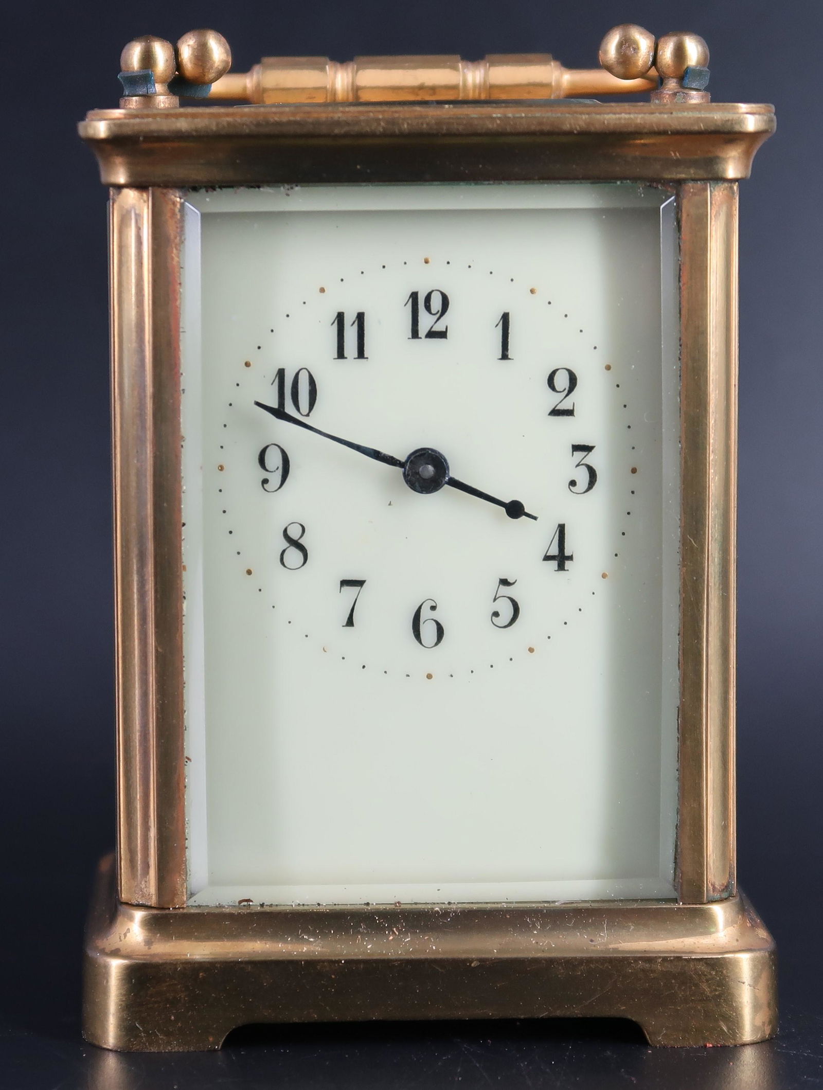 Vintage H & H Carriage Clock (1 of 5)