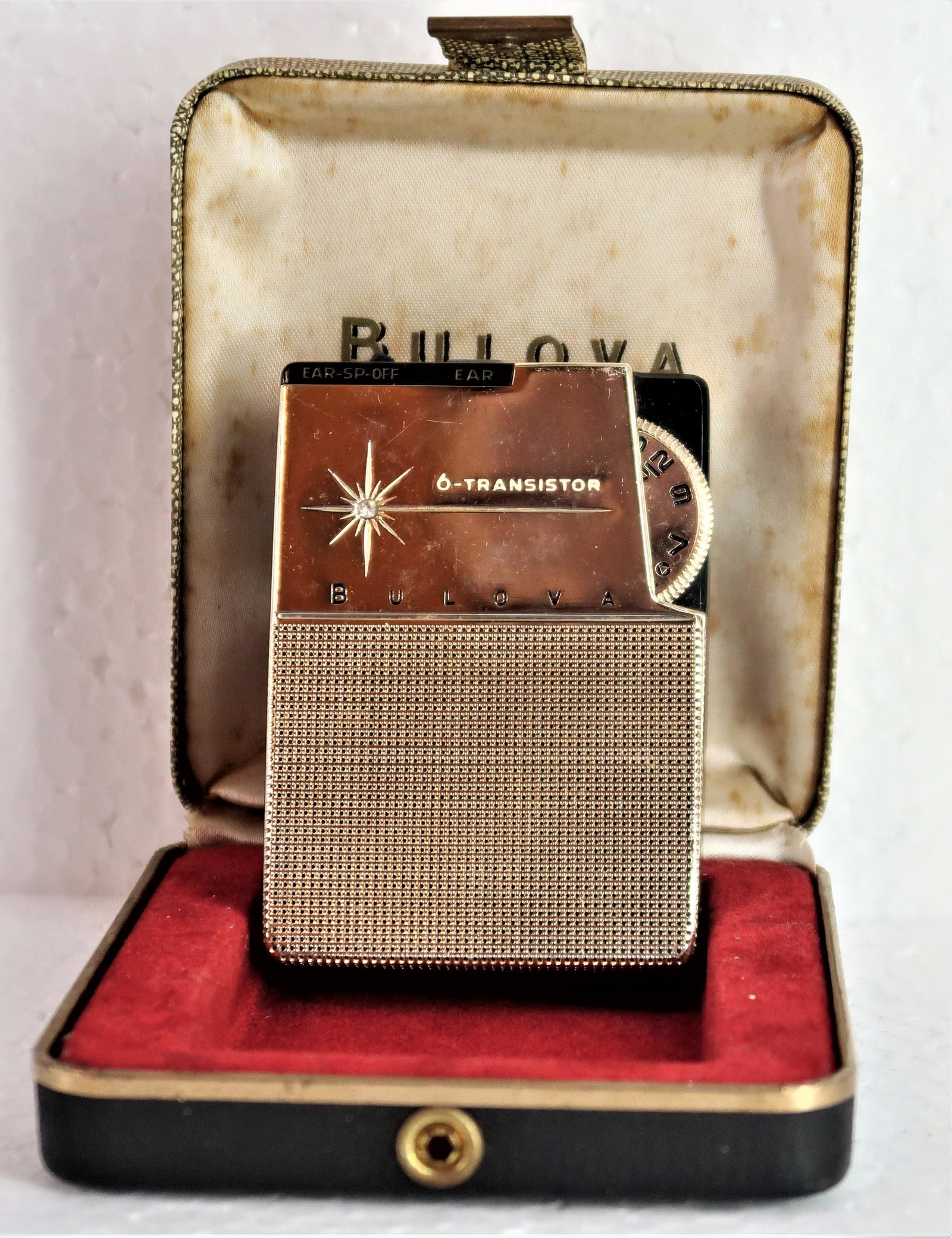 Bulova "6" Transer Radio Vintage W/Box: Bulova "6" Transer Radio Vintage