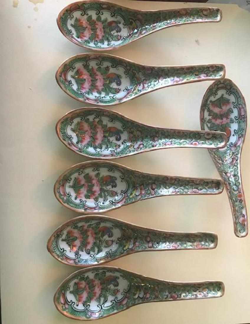 Chinese Rose Medallion Circa 1860s Spoon Set (1 of 3)