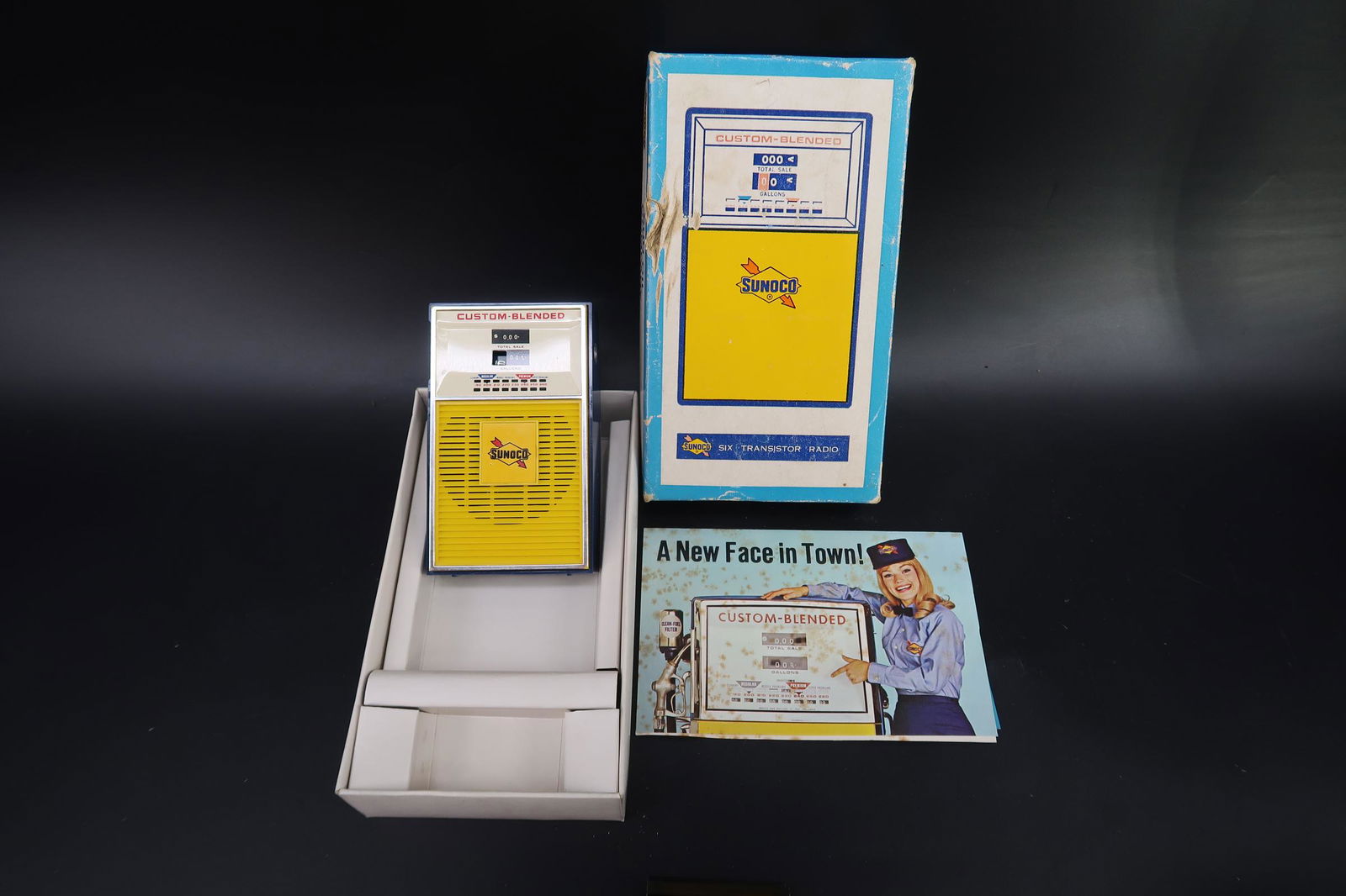 Sunoco Vintage Transistor Radio (1 of 1)