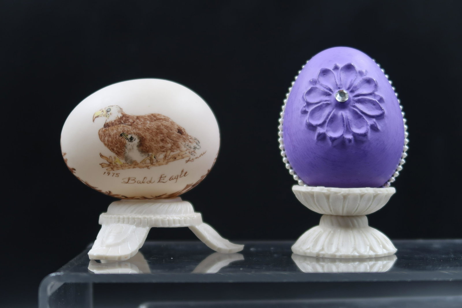 Lenore painted Bald Eagle on stand: Lenore painted Mald Eagle in nest W/baby 1975 on stand