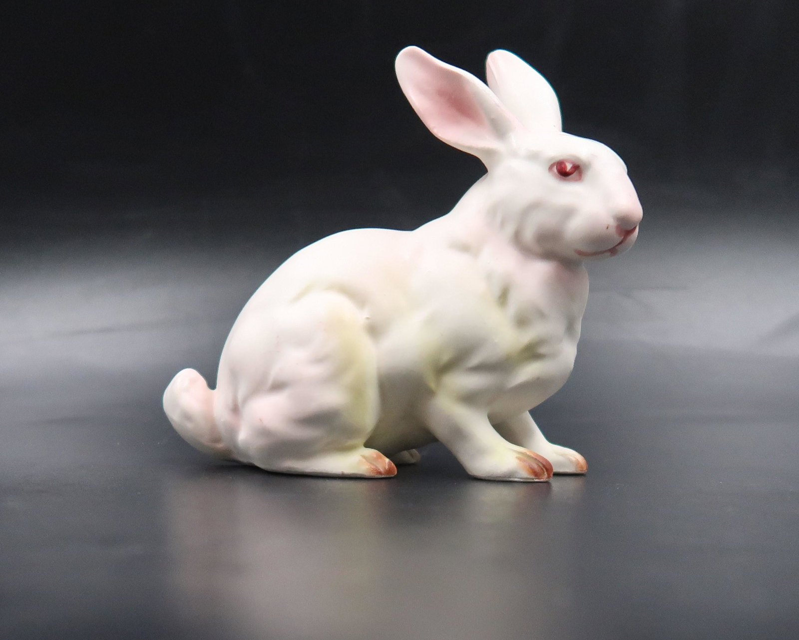 Lefton Vintage Bisque Rabbit Pink and White: Lefton Vintage Bisque Rabbit Pink and White 4.5" appomt