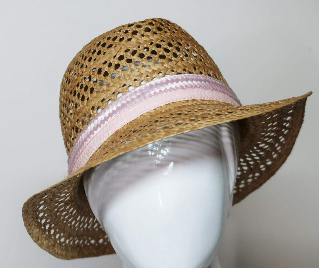Straw Hat Brown with pink Ribbon (1 of 2)