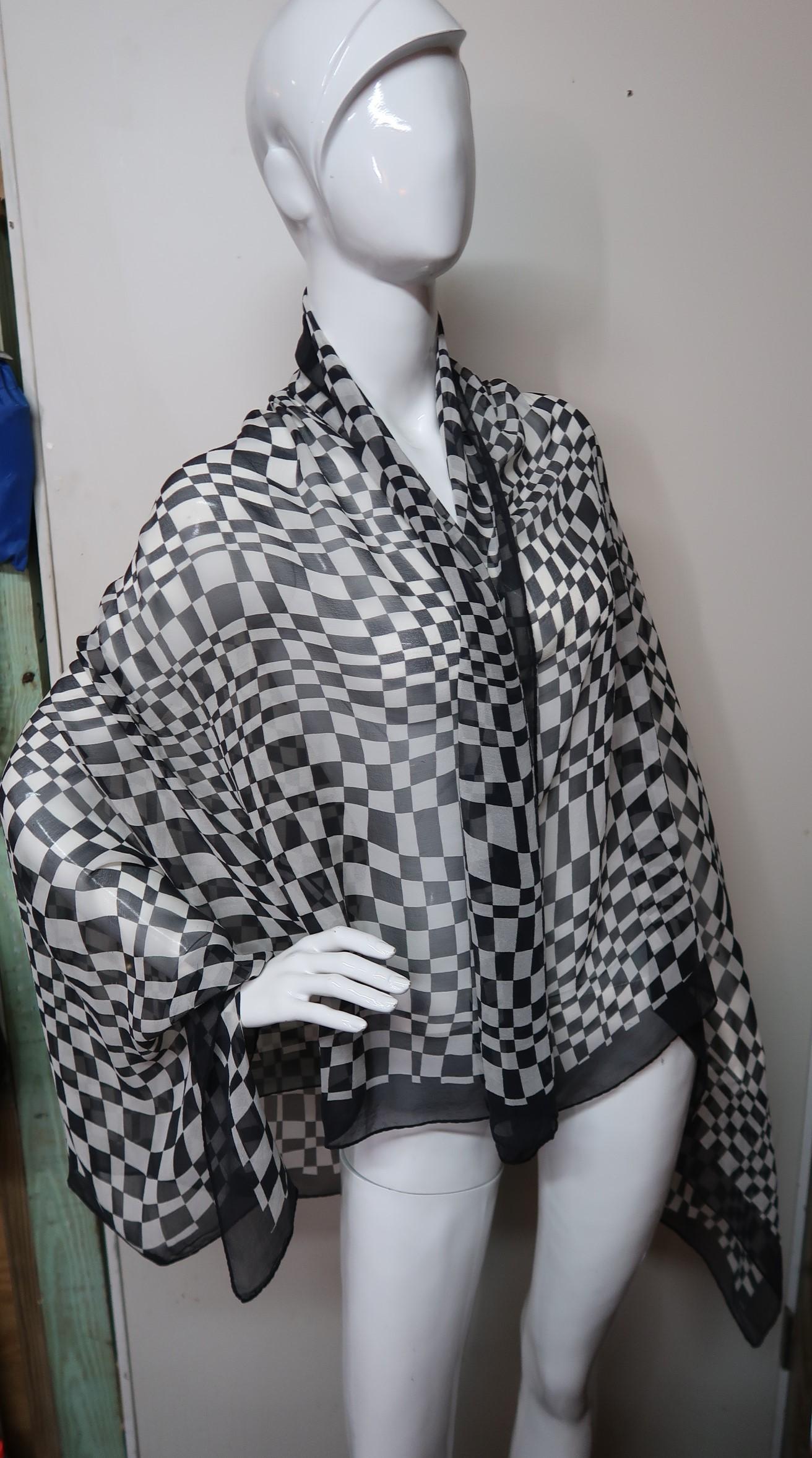 White/Black Scarf: White/Black Scarf