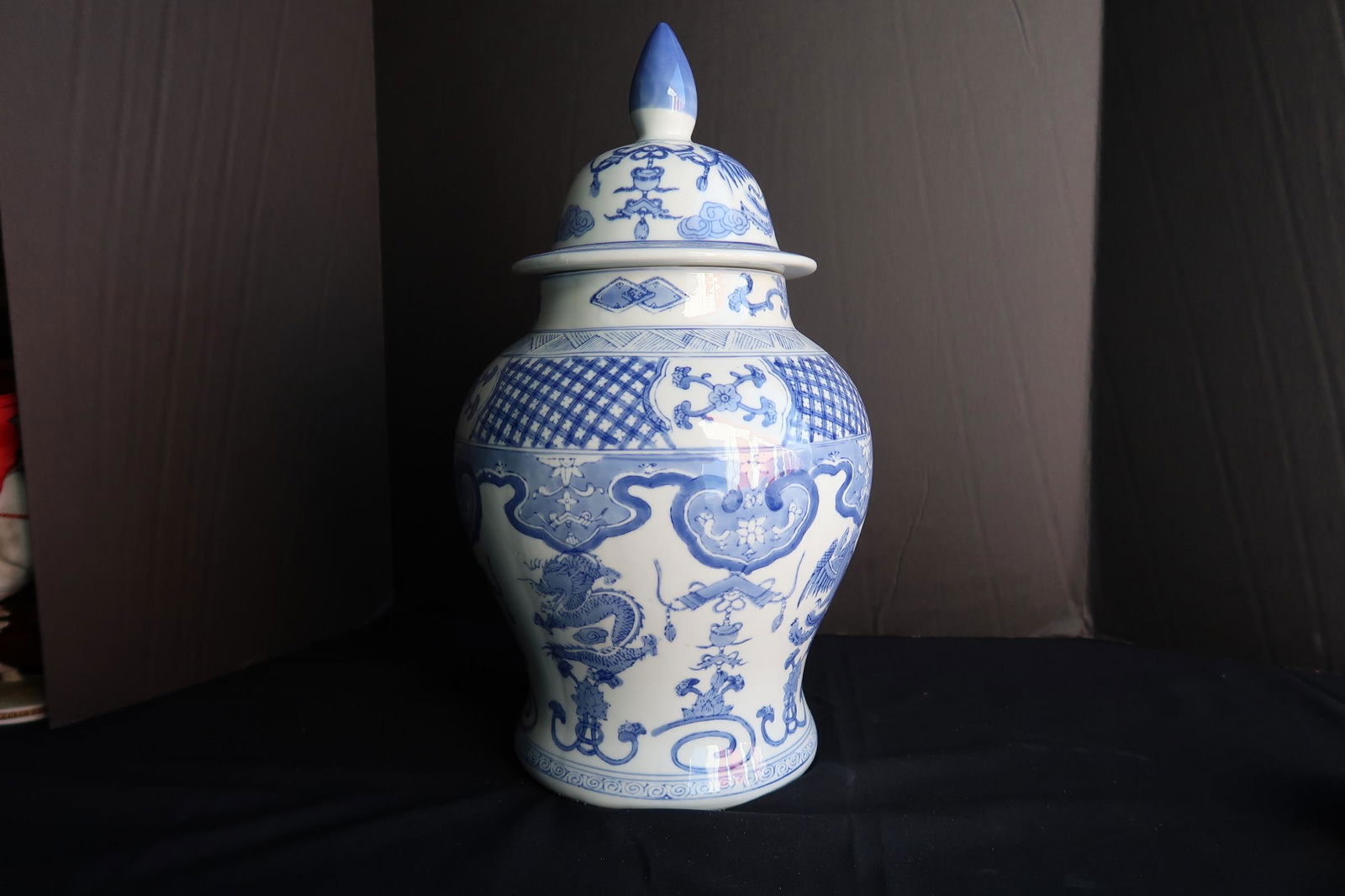 Oriental Blue and White Porcilain Urn: 18" X 10" porcilain