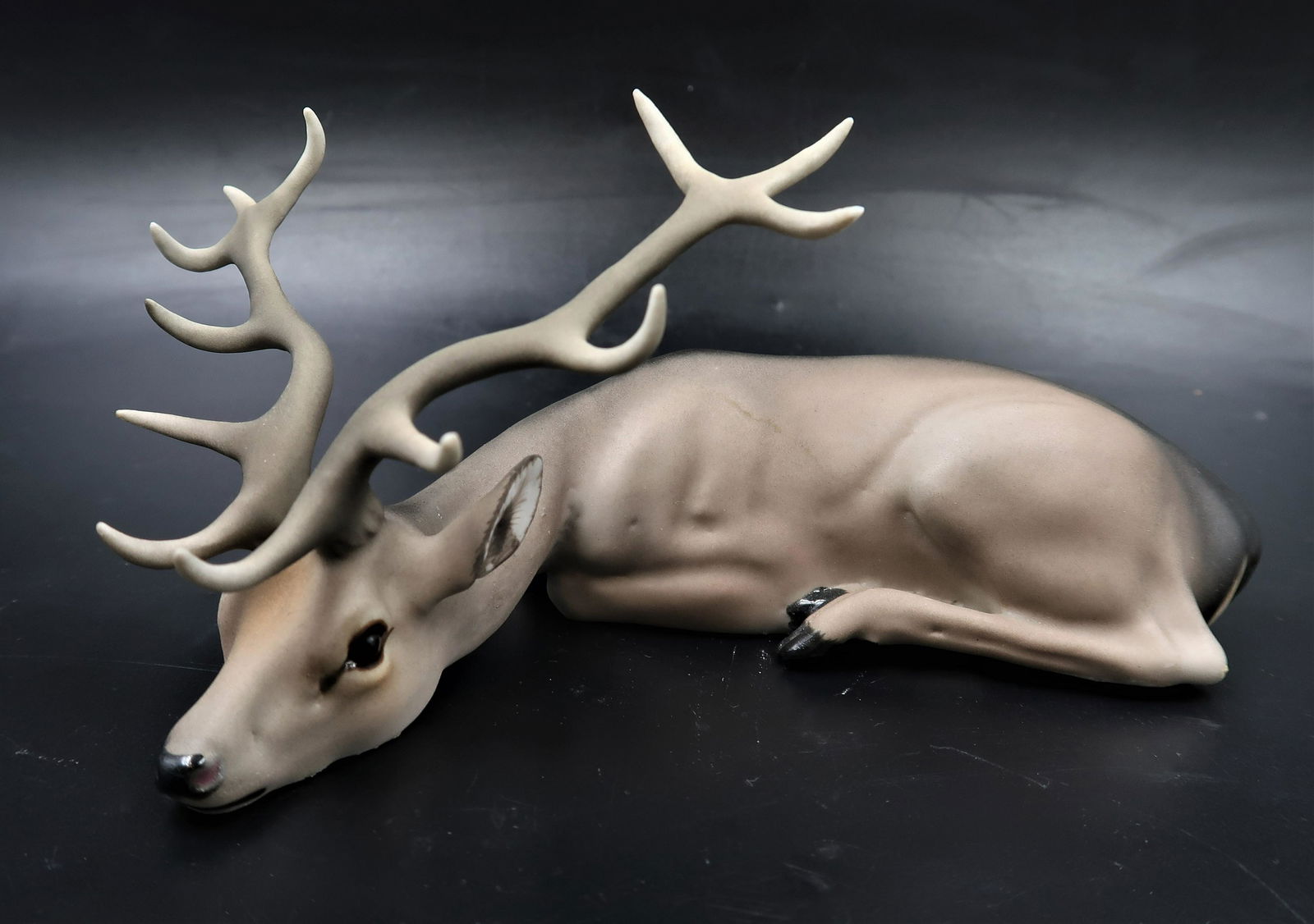 Signed C. Martinu Porcelain Deer: Size: 7"L x 3 1/2"H x 3 1/2"W