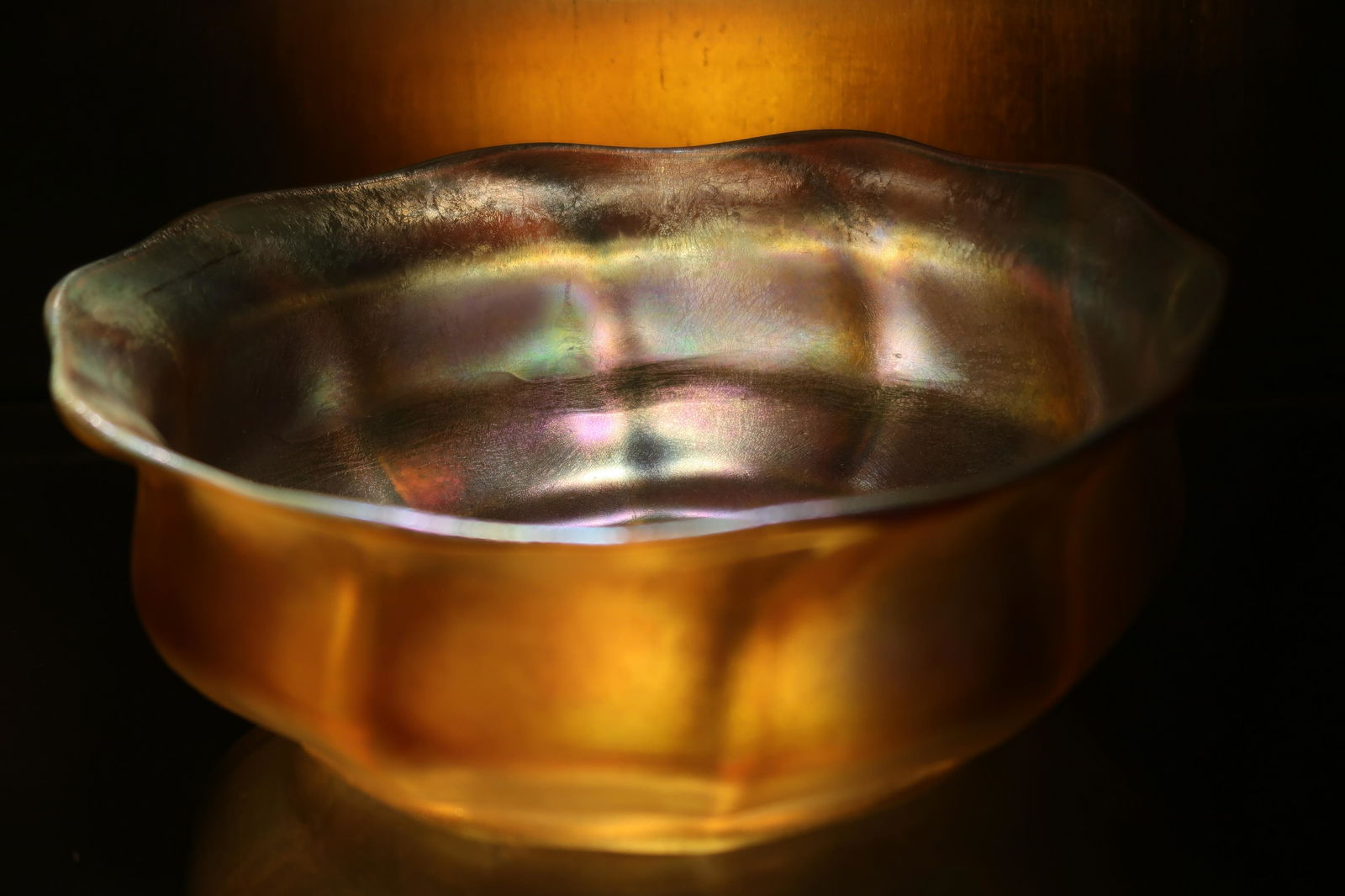 Great Antique L.C.T. Tiffany Faavrile Gold Art Glass: 100+year old bowl is approx. Handblown very rare L.C.T. Tiffany Faavrile Gold Iridescent Art Glass Bowl Signed Art Nouveau Gold Glass No chips or repairs..Some wear to the iridescence in the interior.