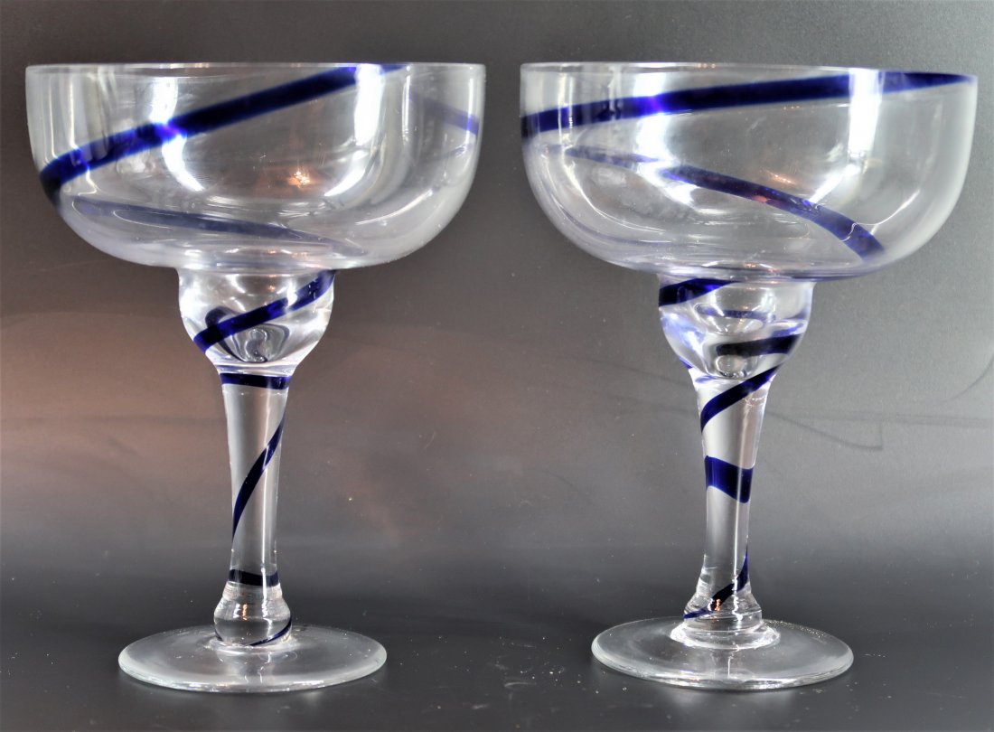 Cocktail Glass: Cocktail Glass