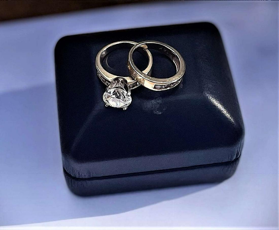 14k Gold Two tone Diamond Engagement Ring-5.5 set (1 of 12)