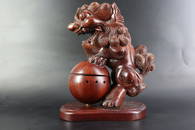 Insense Wooden Foo-Dog made by Specail Wood Carving, size: 9" x7" x 3 1/2"