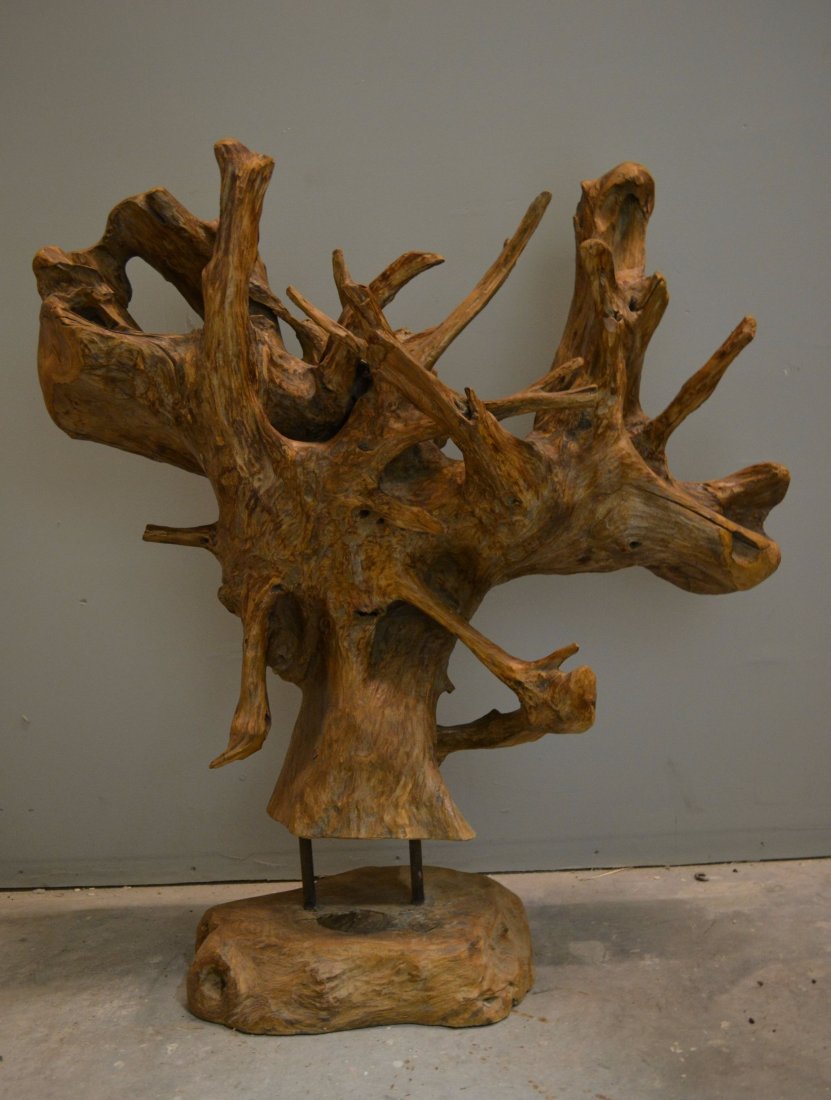 Driftwood root sculpture (1 of 2)