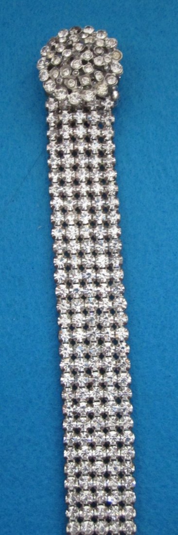 Vintage Rhinestone Crystal Belt: Lovely Vintage Rhinestone Crystal belt. Size X-Small. A few Rhinestones Missing.