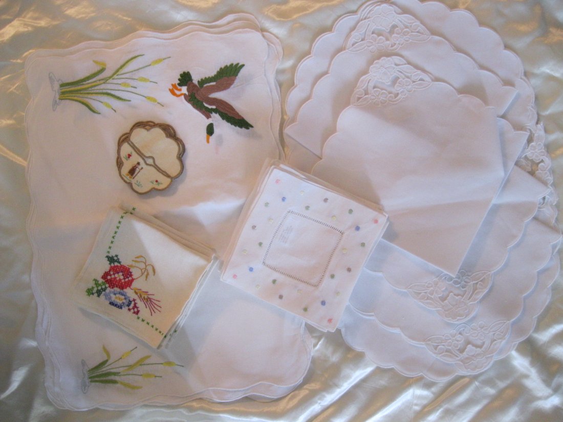 Nice Lot of Embroidered Linens: Lot Consists of: 5 Embroidered Colorful Cross-Stitch Napkins, 6 Cute Embroidered Coasters, 12 Cocktail Napkins with Pastel Embroidered Dots, 8 Duck Embroidered Placemats w/ Scalloped Edge & 4 White& b