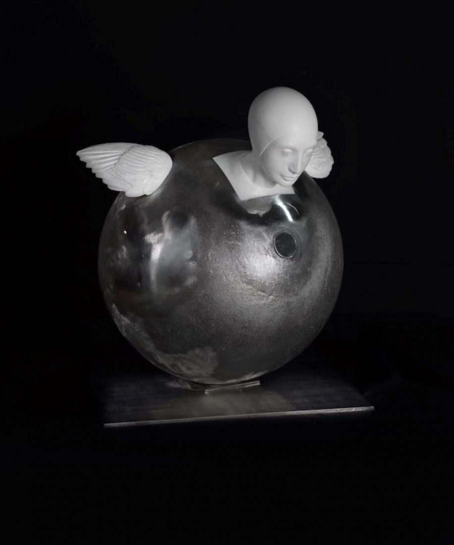 Oriano GALLONI (Italian, born 1970): Voice 2, 2012 . Marble and aluminum . 20 x 17 5/8 x 17 1/4 in. - 51 x 45 x 44 cm.. Estimate $1.200 - $ 1.500.