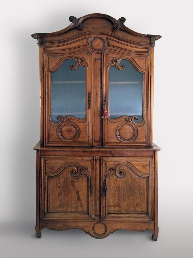 A Regence Style Oak Buffet (1 of 1)