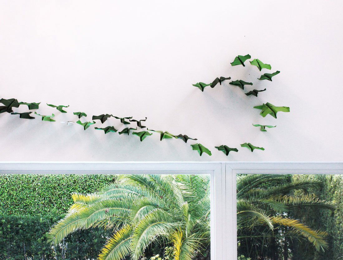 BLUE AND JOY (Italians, born 1977 and 1976) Planes: BLUE AND JOY (Italians, born 1977 and born 1976) Planes installation, 2014 100 ct. aluminum planes Dimensions vary according to the composition of airplanes These images show a previous in situ instal