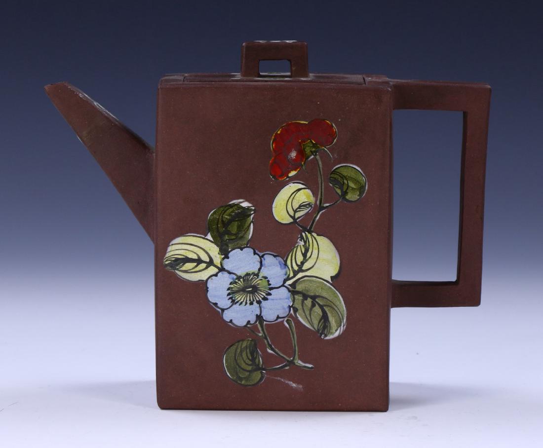 A CHINESE ANTIQUE YIXING POLYCHROME ZISHA TEAPOT (1 of 5)