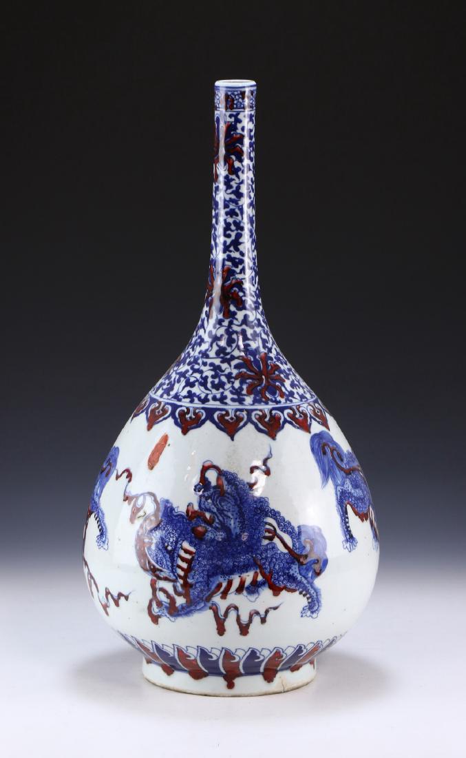 A BIG CHINESE ANTIQUE BLUE & WHITE UNDERGLAZED RED (1 of 6)