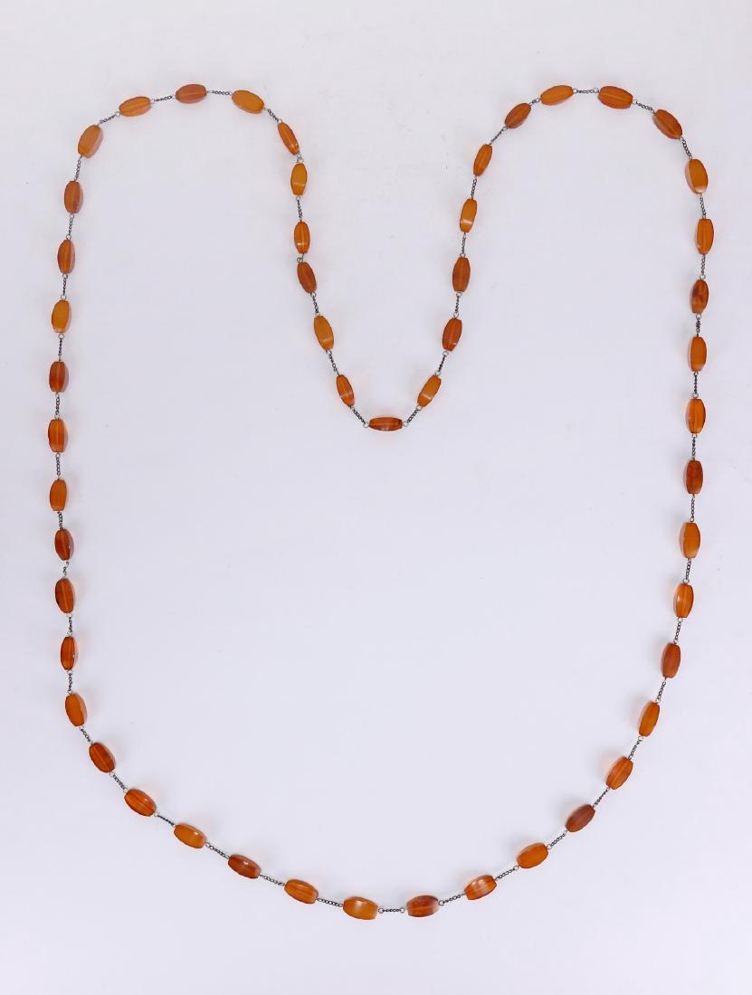 A BALTIC BUTTERSCOTCH AMBER MILA NECKLACE (1 of 2)