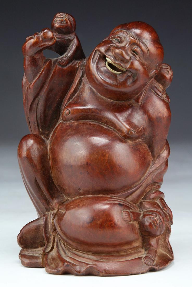 A CHINESE ANTIQUE WOOD CARVED BUDDHA FIGURE (1 of 3)