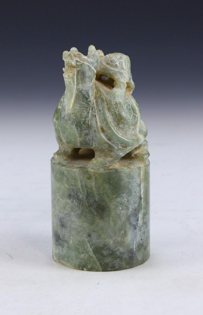 A CHINESE ANTIQUE ARCHAIC JADE CARVED SEAL (1 of 5)