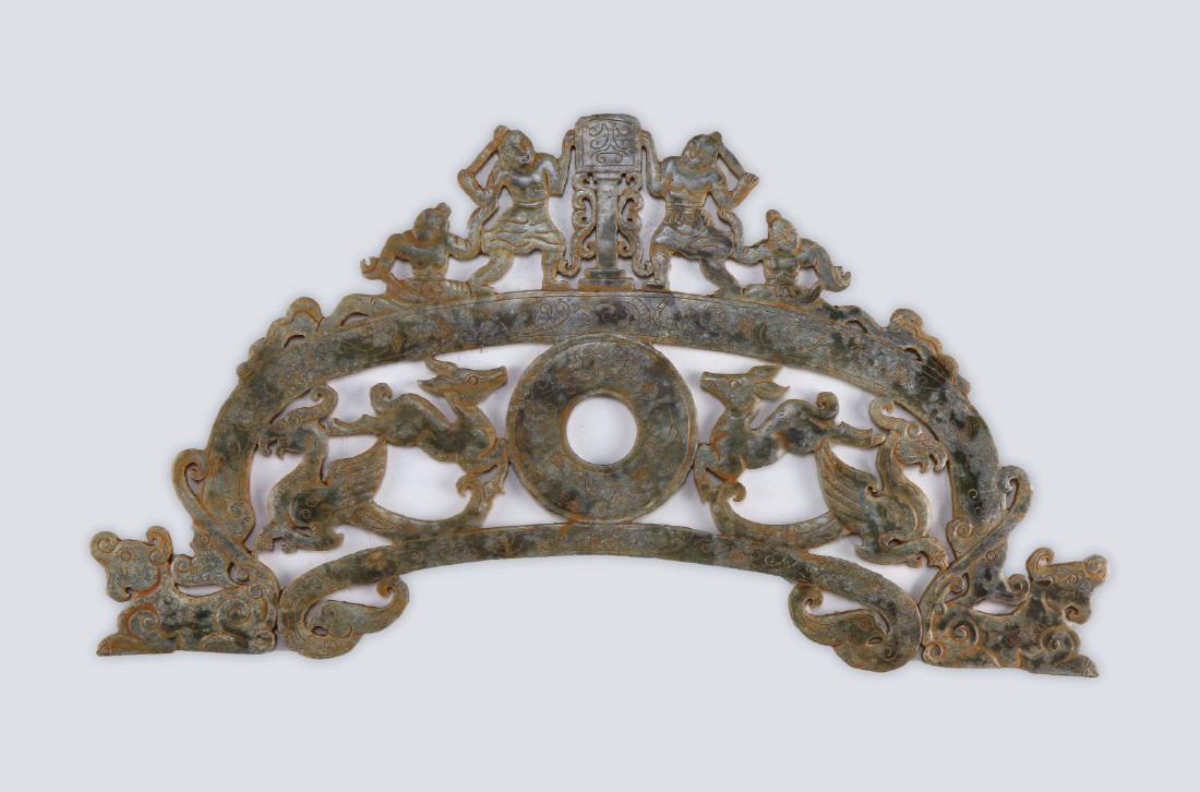 A CHINESE ANTIQUE ARCHAIC JADE PLAQUE (1 of 5)