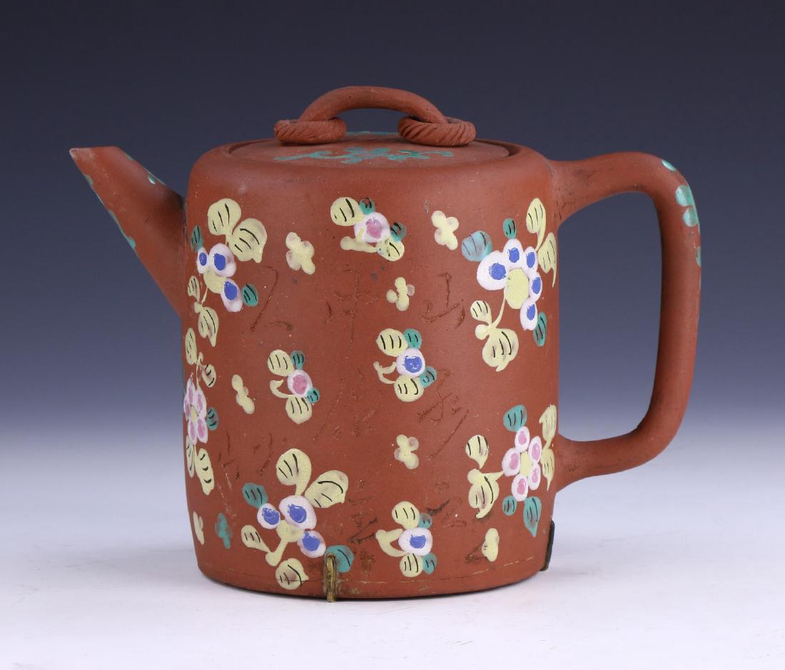 A CHINESE ANTIQUE YIXING POLYCHROME ZISHA TEAPOT (1 of 7)