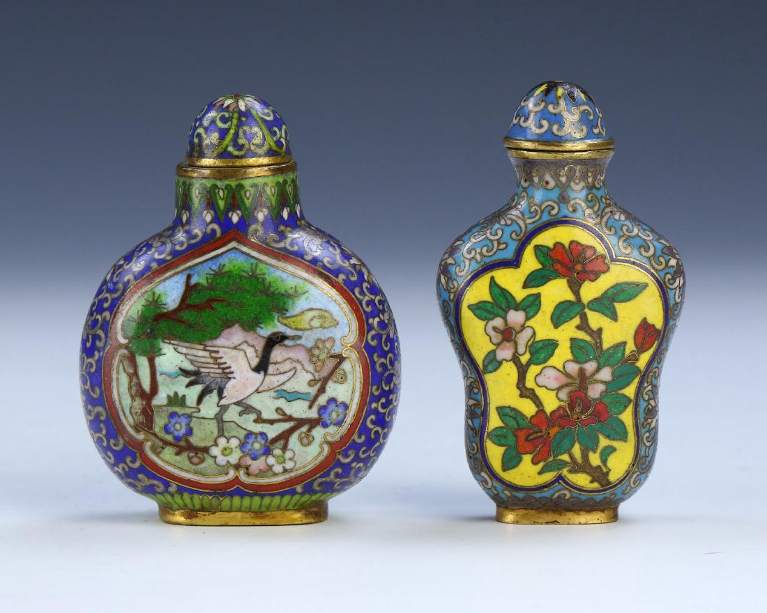 TWO (2) CHINESE ANTIQUE CLOISONNE SNUFF BOTTLES (1 of 4)