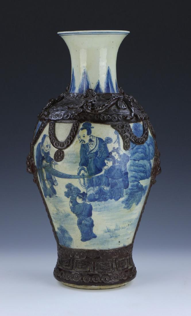 A BIG CHINESE ANTIQUE BLUE & WHITE GE-GLAZED PORCELAIN: A Big Chinese Antique Blue & White Ge-Glazed Porcelain Vase: Well Potted And Of Baluster Form, Exterior Overlaid With Finely Cast Mask Form Handles And A Swirling Chi Dragon Amid The Neck, Body Painte