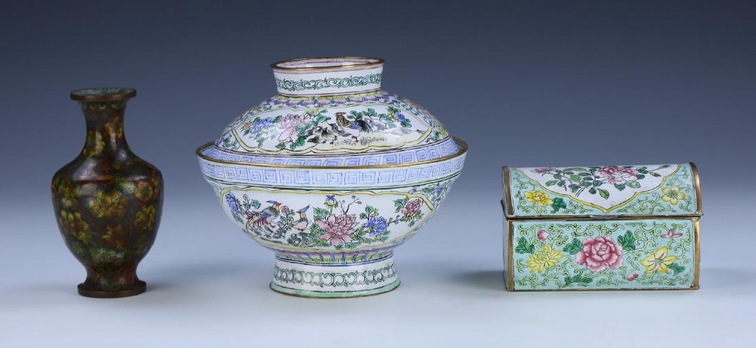 THREE (3) CHINESE ANTIQUE MIXED CLOISONNE ITEMS (1 of 4)