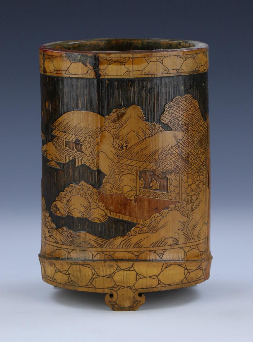 A CHINESE ANTIQUE BAMBOO CARVED BRUSH POT (1 of 5)