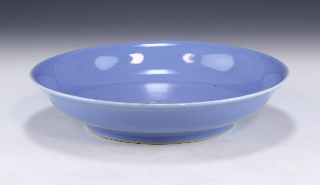 A BIG CHINESE ANTIQUE BLUE GLAZED PORCELAIN BOWL (1 of 5)