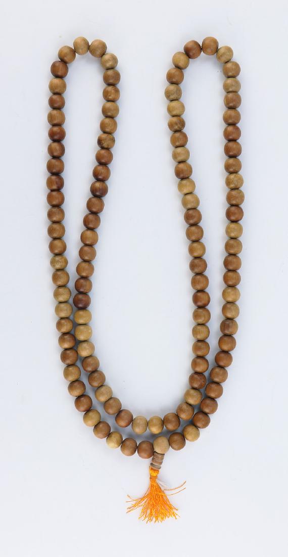AN AGRA CHENXIANG WOOD BEADED PRAYER NECKLACE (1 of 2)