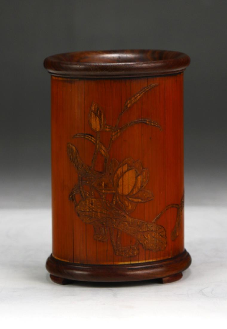 A CHINESE BAMBOO CARVED BRUSH POT (1 of 5)