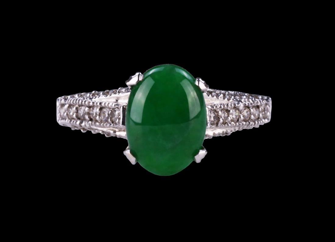 A TRANSLUCENT APPLE GREEN JADEITE & DIAMOND RING, 18K (1 of 4)