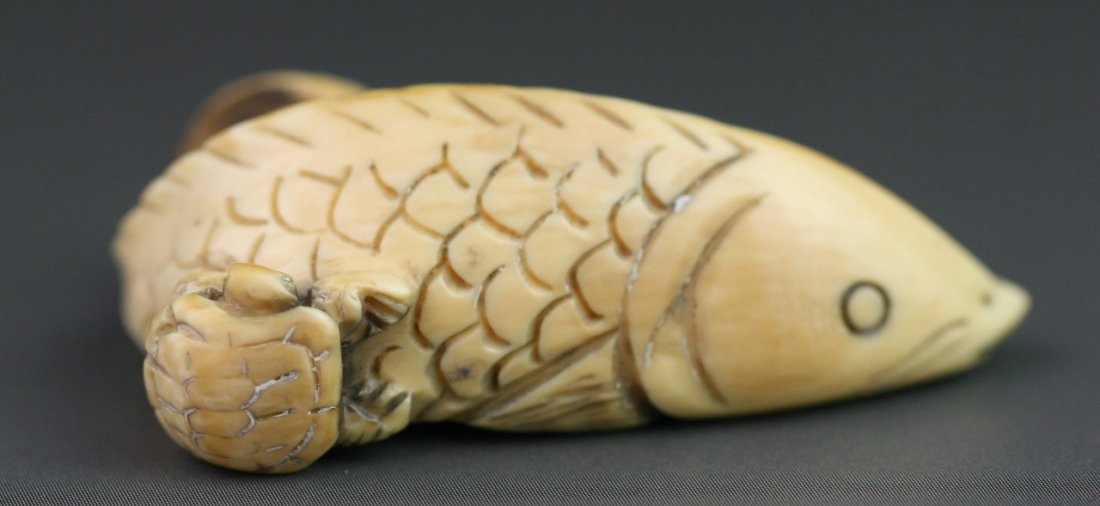 Antique Carved Ivory Netsuke: Fish: Antique Carved Ivory Netsuke: Fish; signed on the bottom; H: 1-1/2"