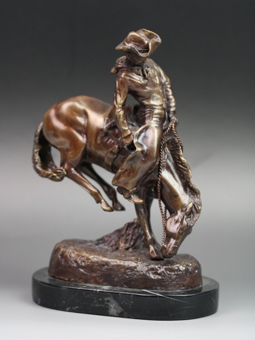 Bronze Statue Frederic Remington (1861-1909): Bronze Statue Signed Frederic Remington: Horseman; handmade and cast (1861-1909); H: 8-1/2"